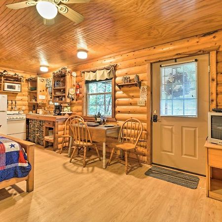 Cozy Davis Cabin With Deck - Nestled By Honey Creek! Dış mekan fotoğraf