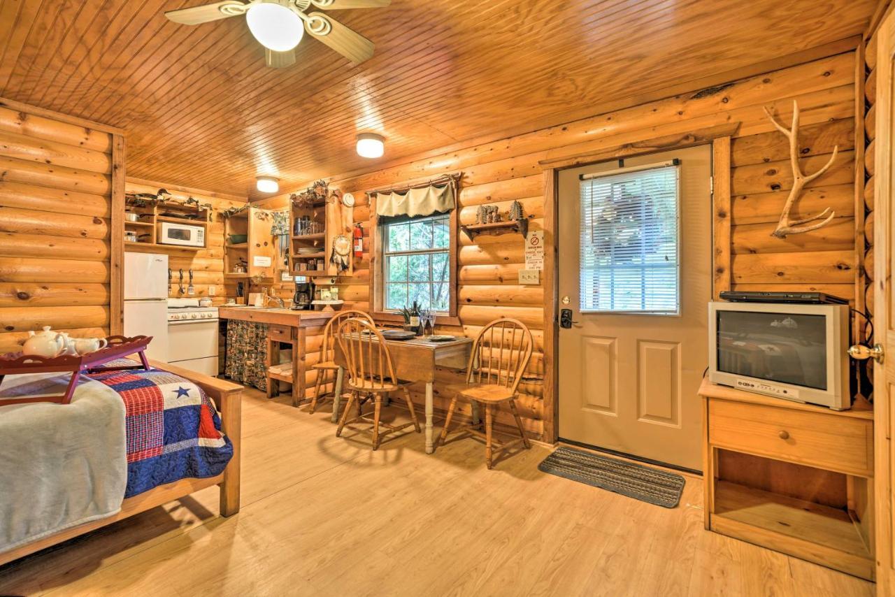 Cozy Davis Cabin With Deck - Nestled By Honey Creek! Dış mekan fotoğraf