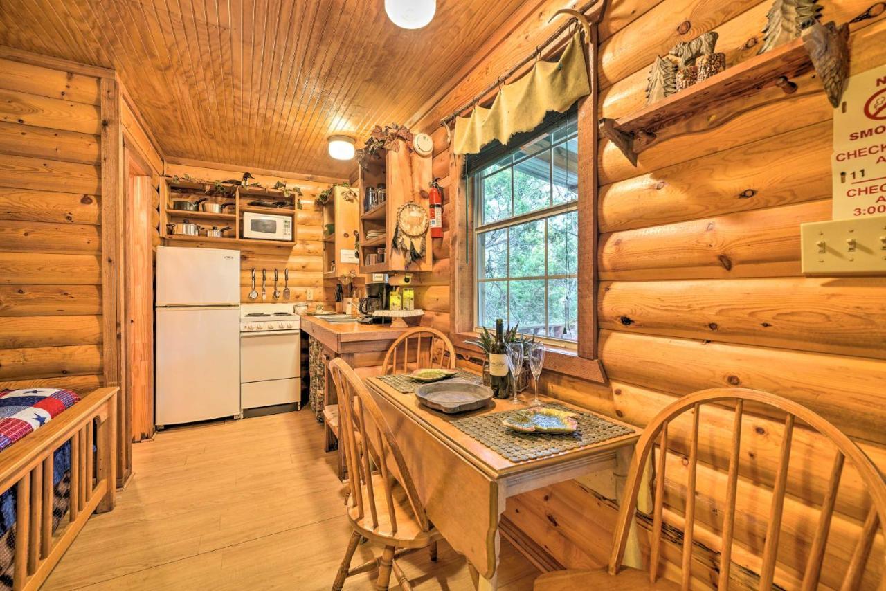 Cozy Davis Cabin With Deck - Nestled By Honey Creek! Dış mekan fotoğraf